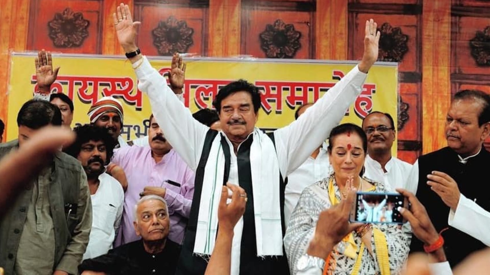 shatrughan sinha as an actor and as a politician know more about him full details inside lok sabha election
