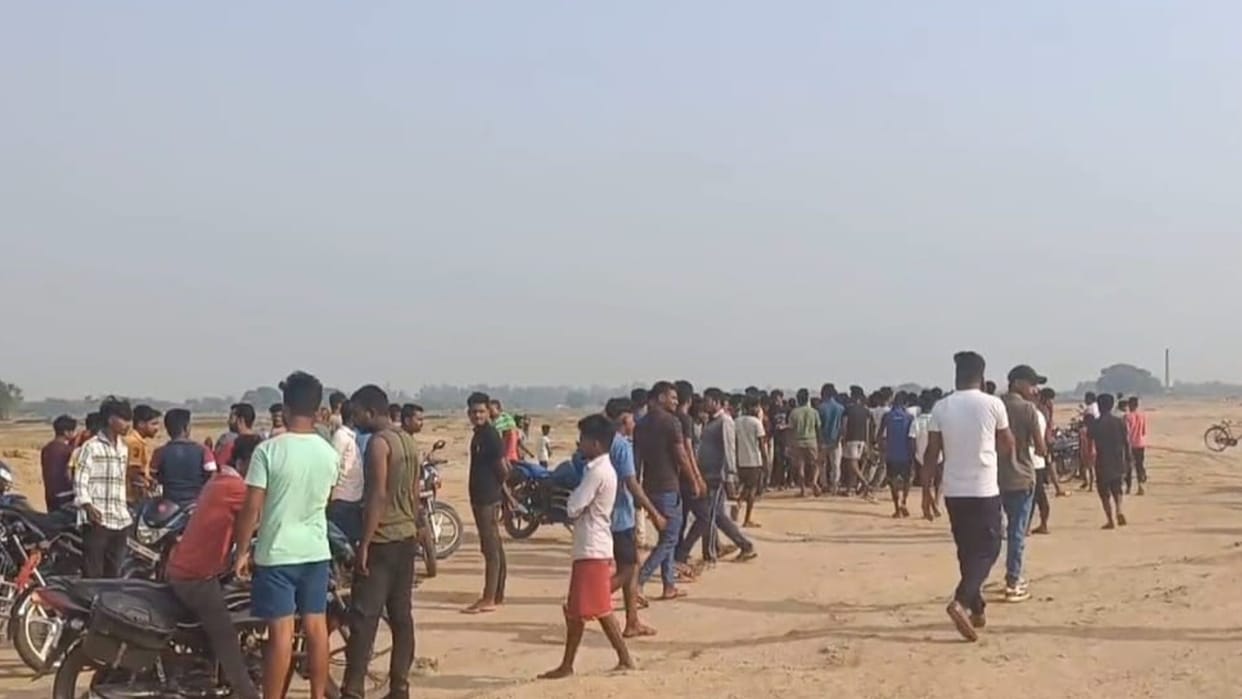 Police dug out the body of a young man who had gone missing two days ago in jamui