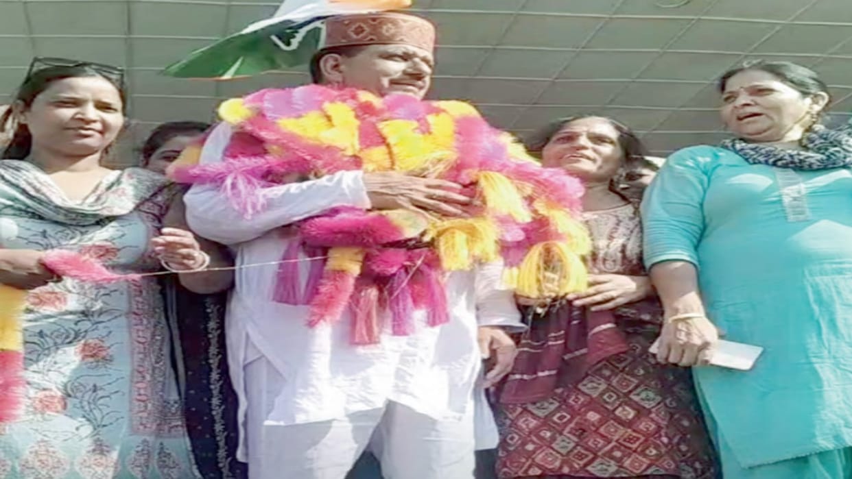 hp assembly by election result: Old Bamson wrote the story of victory of Congress candidate in Sujanpur Assemb