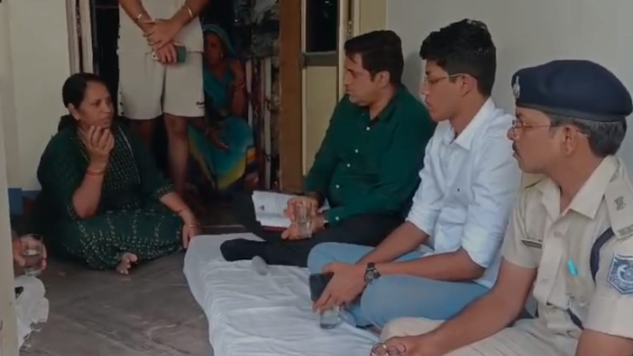 Pune Porsche Case: Pune Additional Commissioner Umaria reached, met the family of the deceased engineer