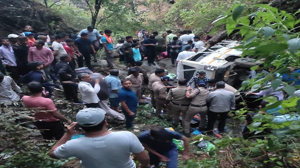 Two more people died in pickup accident in nainital