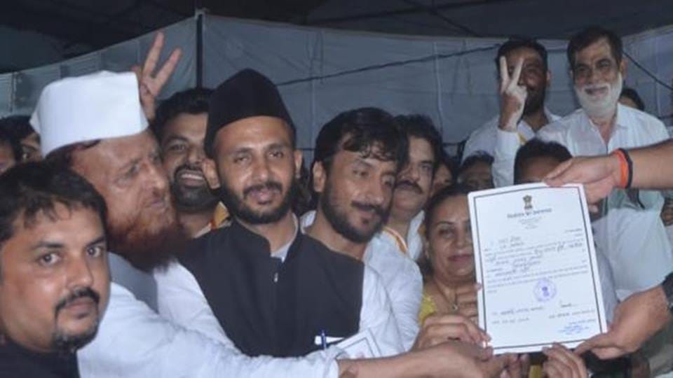Ziaur Rahman Barq took over grandfather legacy Sambhal, moved from Lucknow to Delhi in two years