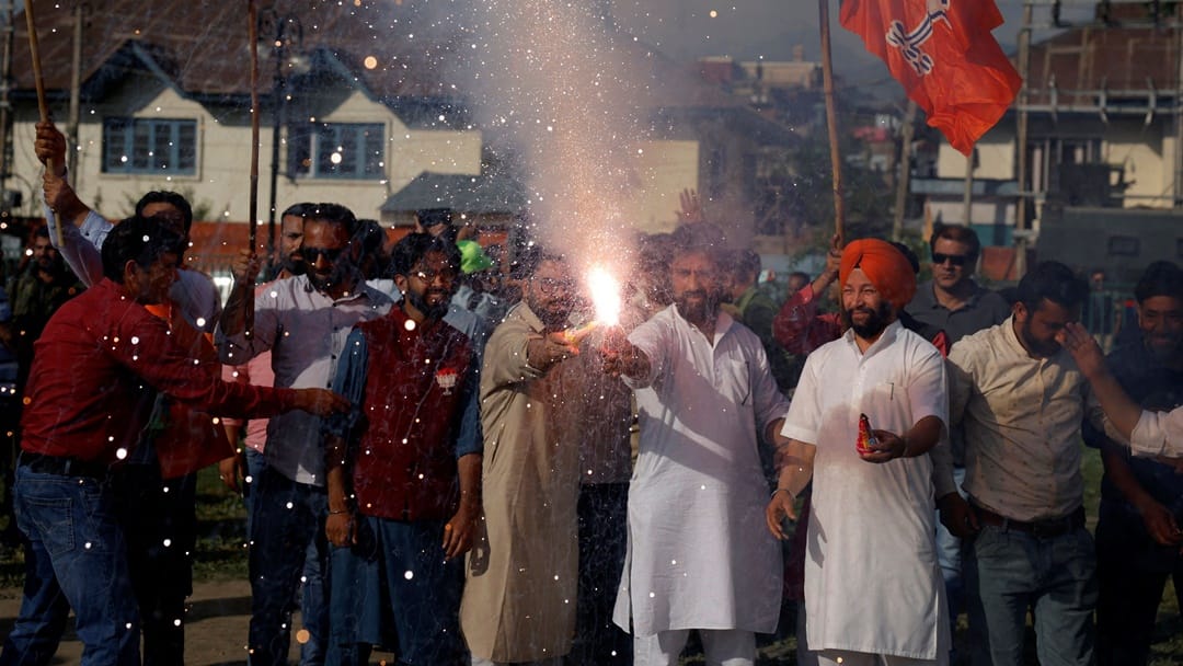 jammu kashmir lok sabha Election Result 2024 : Jitendra Jugal hat trick Omar Mehbooba lose Rashid won