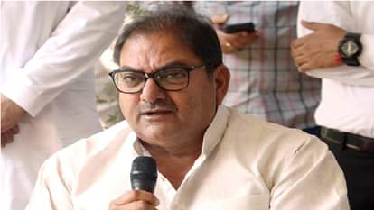 Abhay Chautala slams congress in Rohtak
