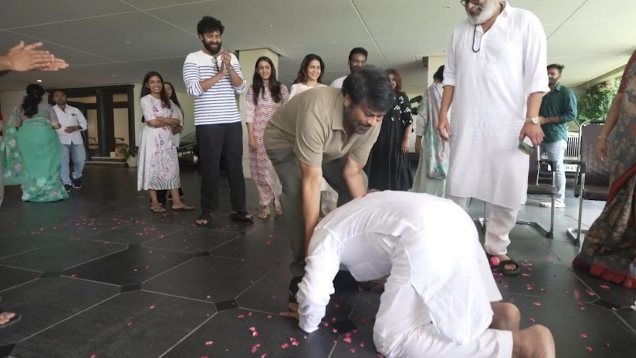 JanaSena Party Chief Pawan Kalyan gets Emotional after Touched Chiranjeevi Feet Post Election Win deets Inside