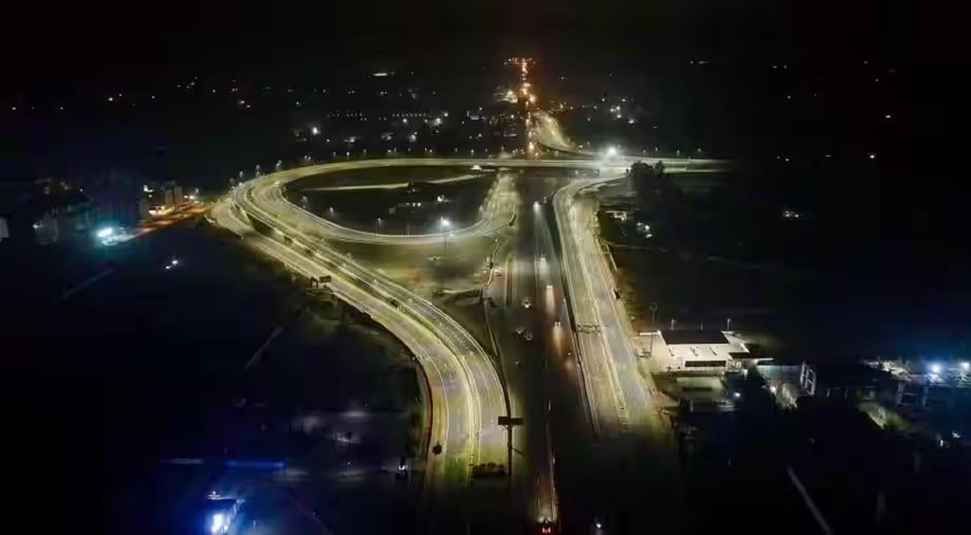 delhi mumbai expressway completion status route map opening news