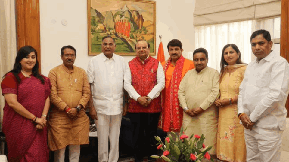 Seven newly elected BJP MPs met Delhi LG VK Saxena