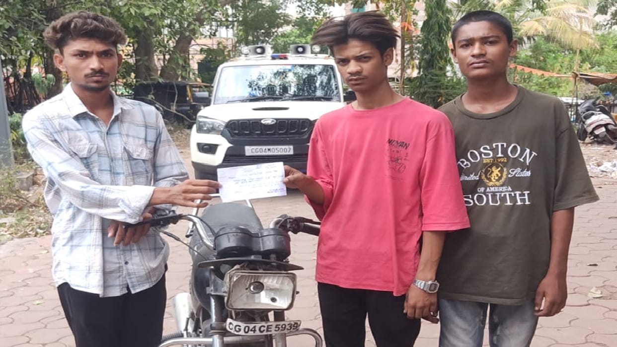 Raipur News: Police fined the driver for breaking traffic rules