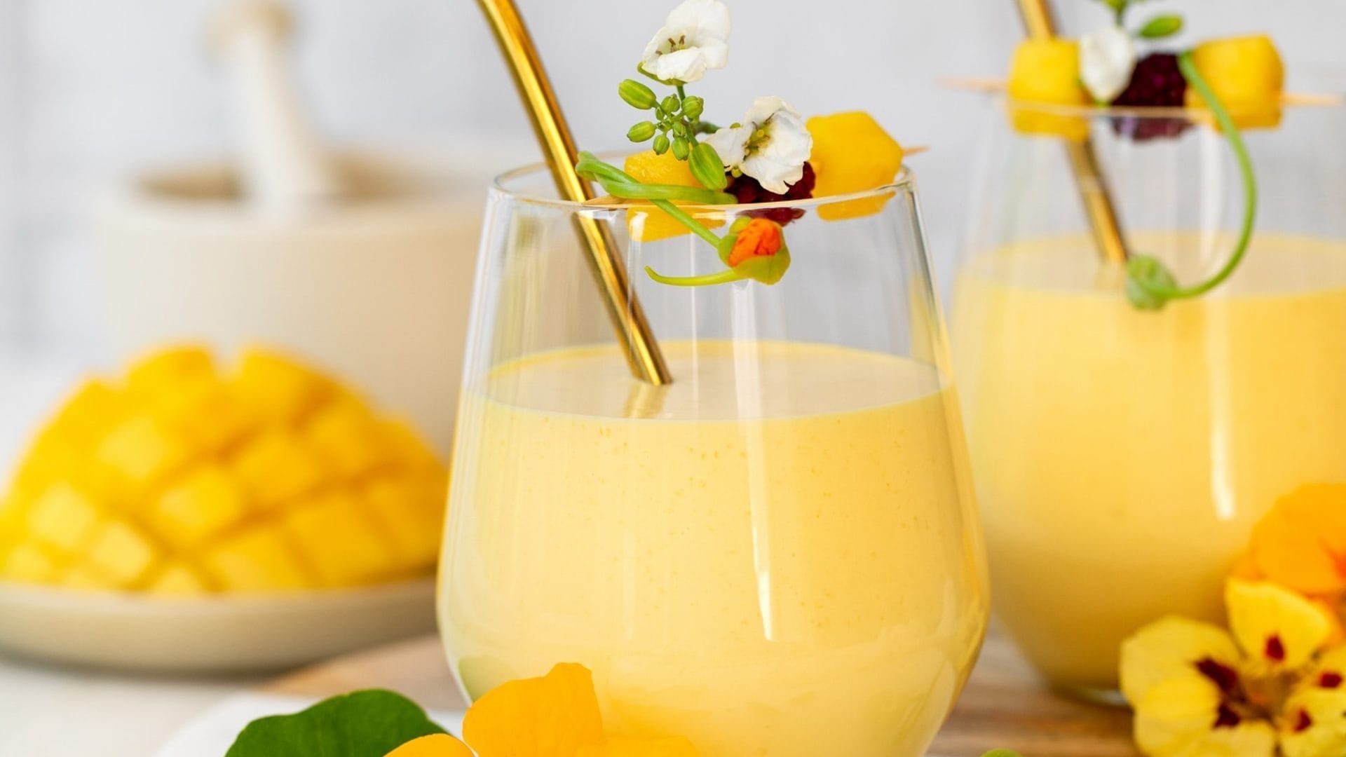 5 Best Ways to Eat Curd in Summer even kids will enjoy garmi me dahi khane ke best tarika
