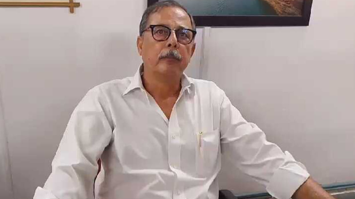 Bhopal: Congress leader Ajay Singh raised questions on his own party