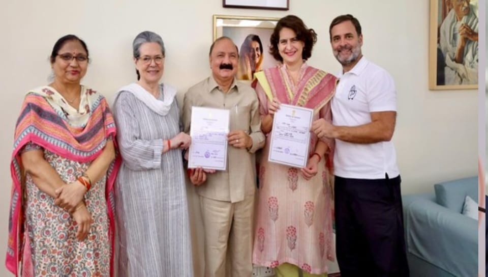 Priyanka Gandhi says proud of Rahul Rae Bareli LS Poll Winner Kishori Lal meet Sonia in Delhi