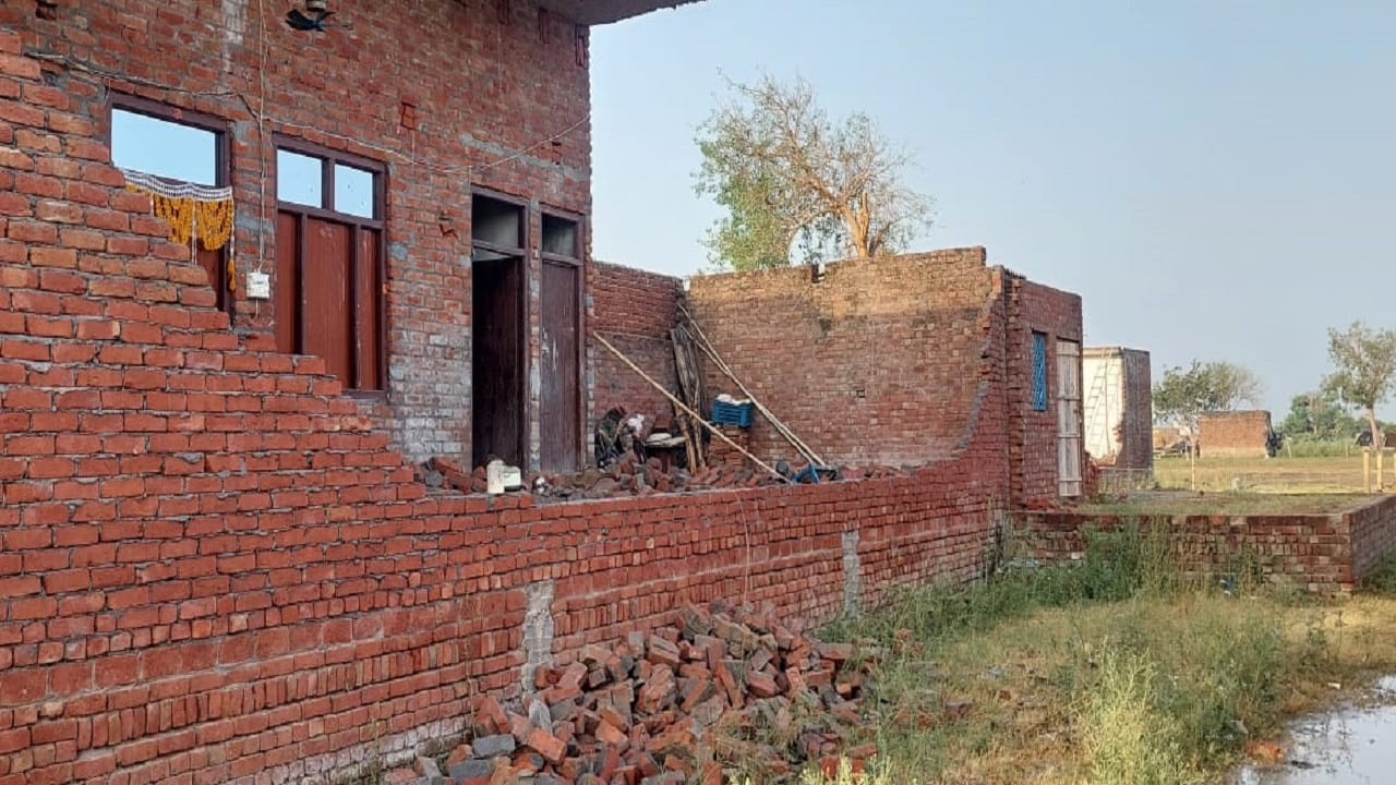 Two people died due to storm and rain power supply disrupted in Badaun