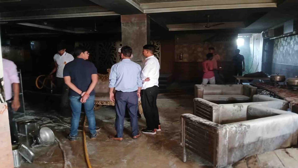 Bharatpur News: Hotel wiring caught fire due to short circuit