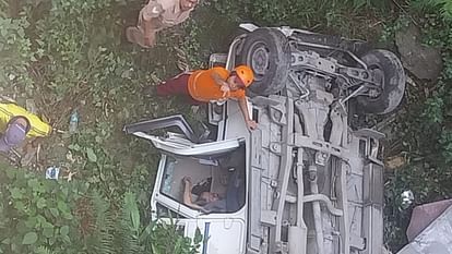 Uttarakhand: बदरीनाथ हाईवे पर अलग-अलग हादसों में तीन की मौत, चारधाम यात्रियों को लेकर जा रही बस की टक्कर Accident On Badrinath Highway death a bus carrying Chardham pilgrims also met with accident chamoli devprayag