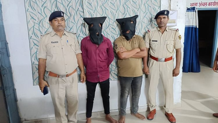 Bihar: Two People Arrested In Darbhanga For Making Fake Birth-death ...