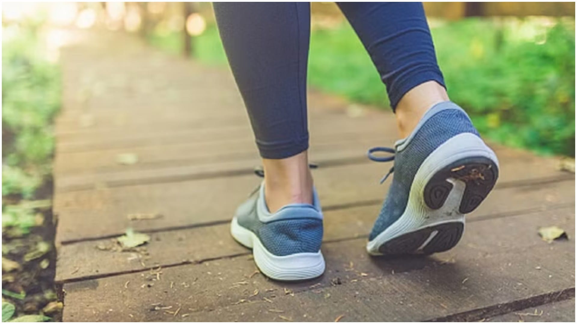 How Many Steps Walk in A Day weight loss fitness Tips ek din me kitne kadam chalna chahiye disprj