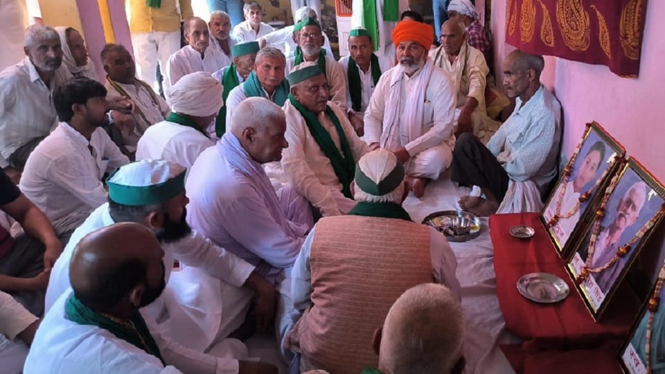 Government should give Rs 25 lakh each to the deceased in Jammu bus accident
