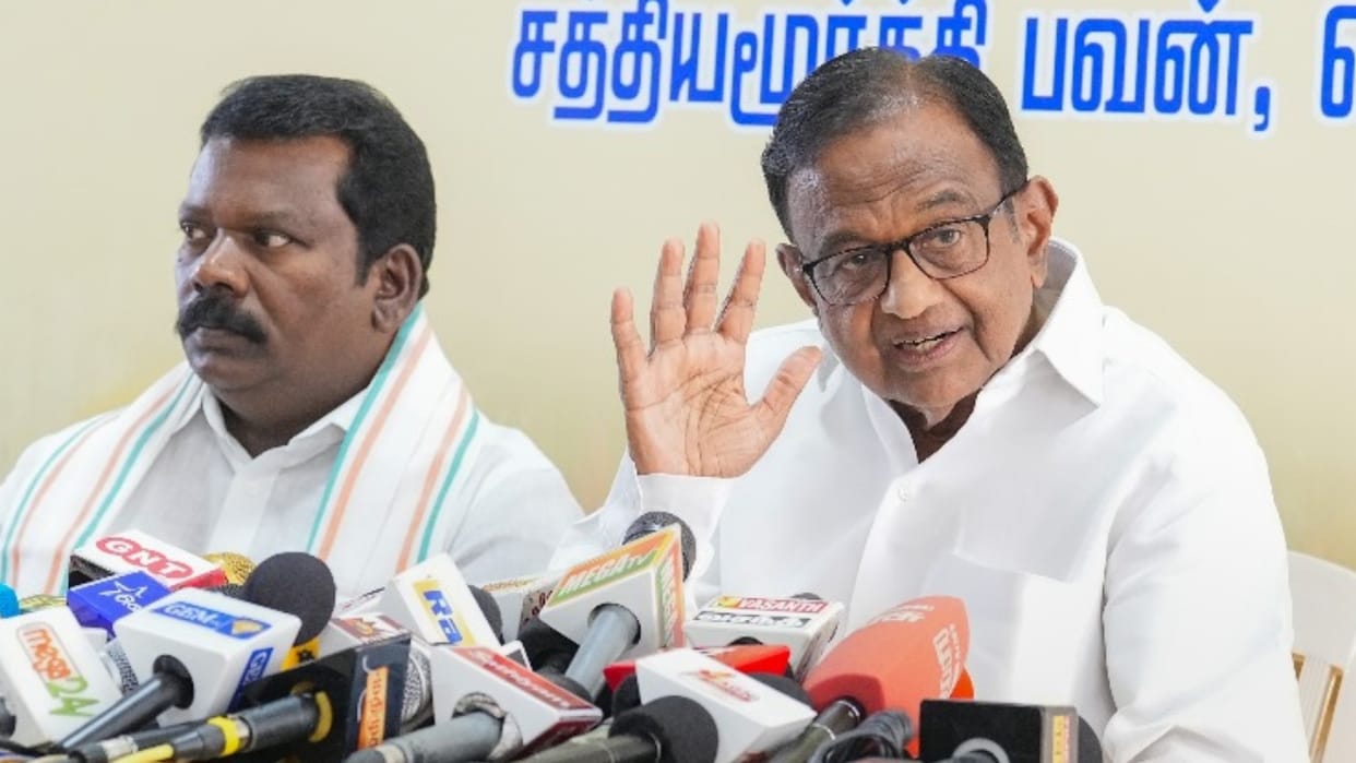 Congress vs BJP Chidambaram says comparison of Pandit Nehru and Modi is wrong