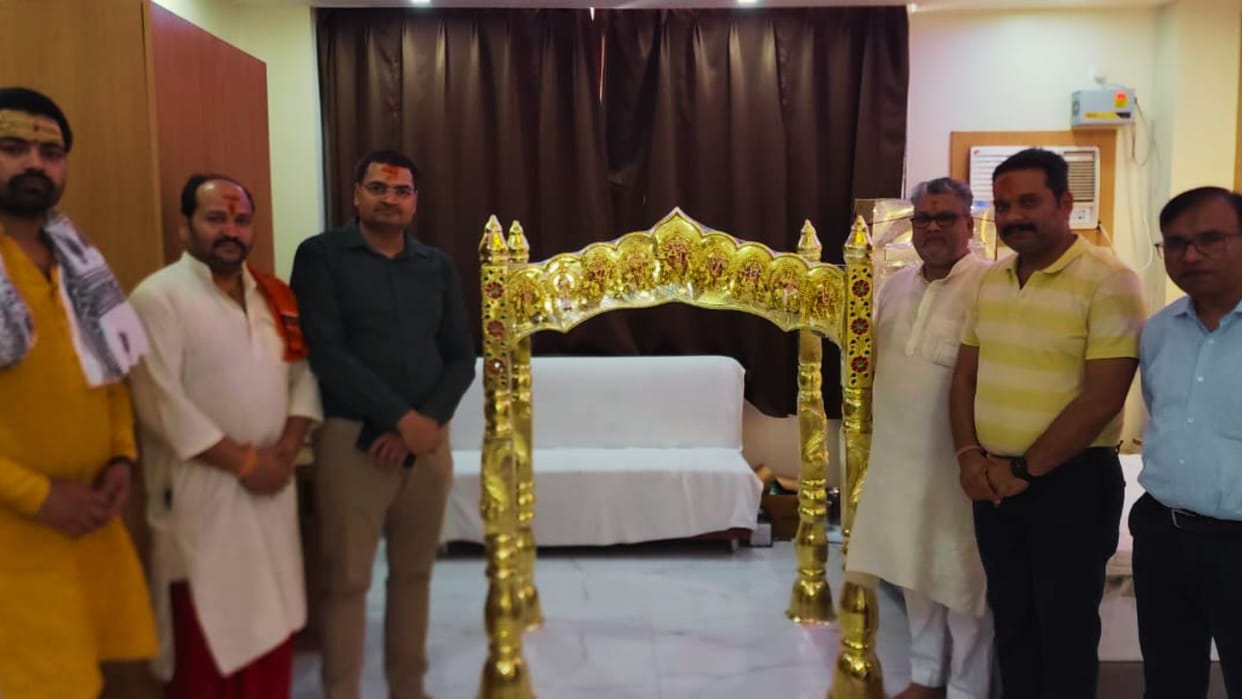 Vindhyachal temple in mirzapur devotees not worship this time at first gate