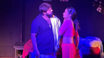 Baby Play Hindi Adaptation Review by Pankaj Shukla Vijay Tendulkar Ravi Sharma Pooja Mishra Ravi Chauhan