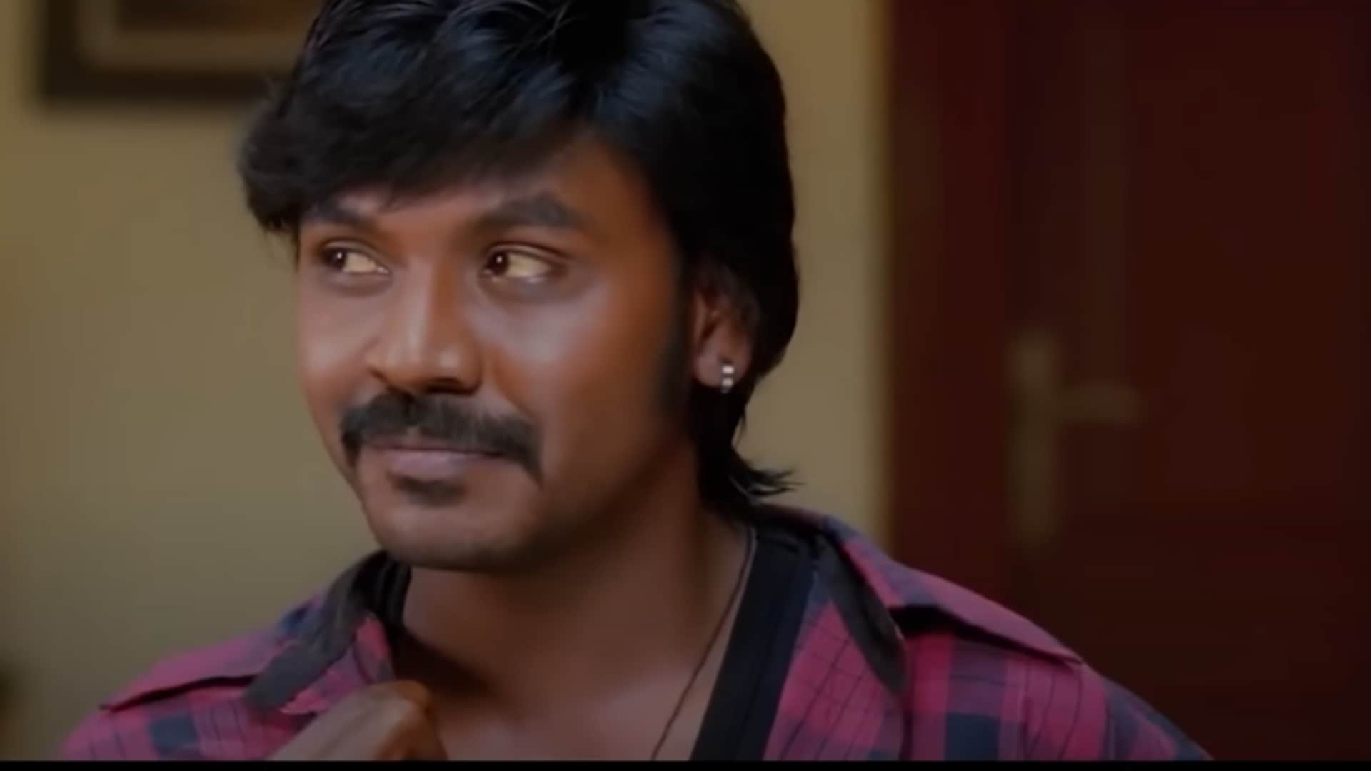 These Horror Comedy Movies Earned well at box Office Chandramukhi Bhool Bhulaiyaa 2 Kanchana Golmaal Again