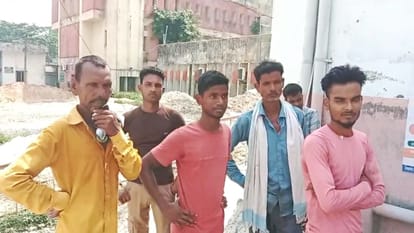 Muzaffarpur: Younger brother going to see his sick sister died in road accident, 2 friends seriously injured