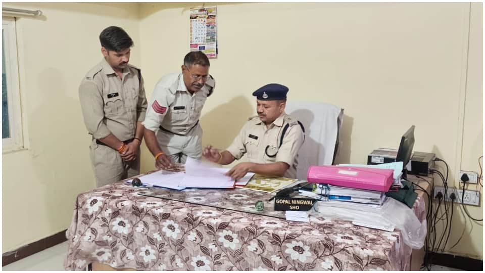 एएसपी ने किया थाने का निरीक्षण।