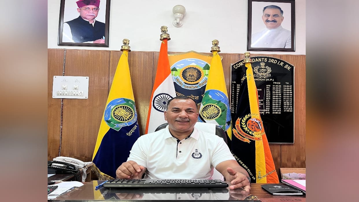 After the elections, Hamirpur SP was transferred, now IPS officer Bhagat Singh is in charge