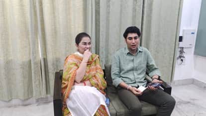 थमता नहीं दिख रहा राजपरिवार का विवाद