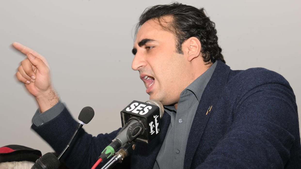 Pakistan: Pakistan government's ally PPP made serious allegations against, said-no discussion about the budget