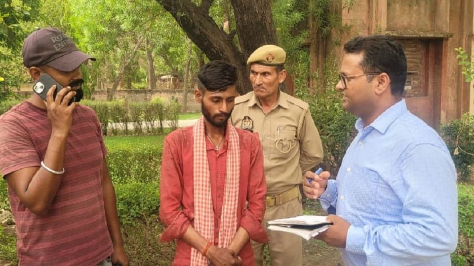 Vrindavan sewer accident: Without safety equipment Amit and laborer Shyam themselves entered sewer