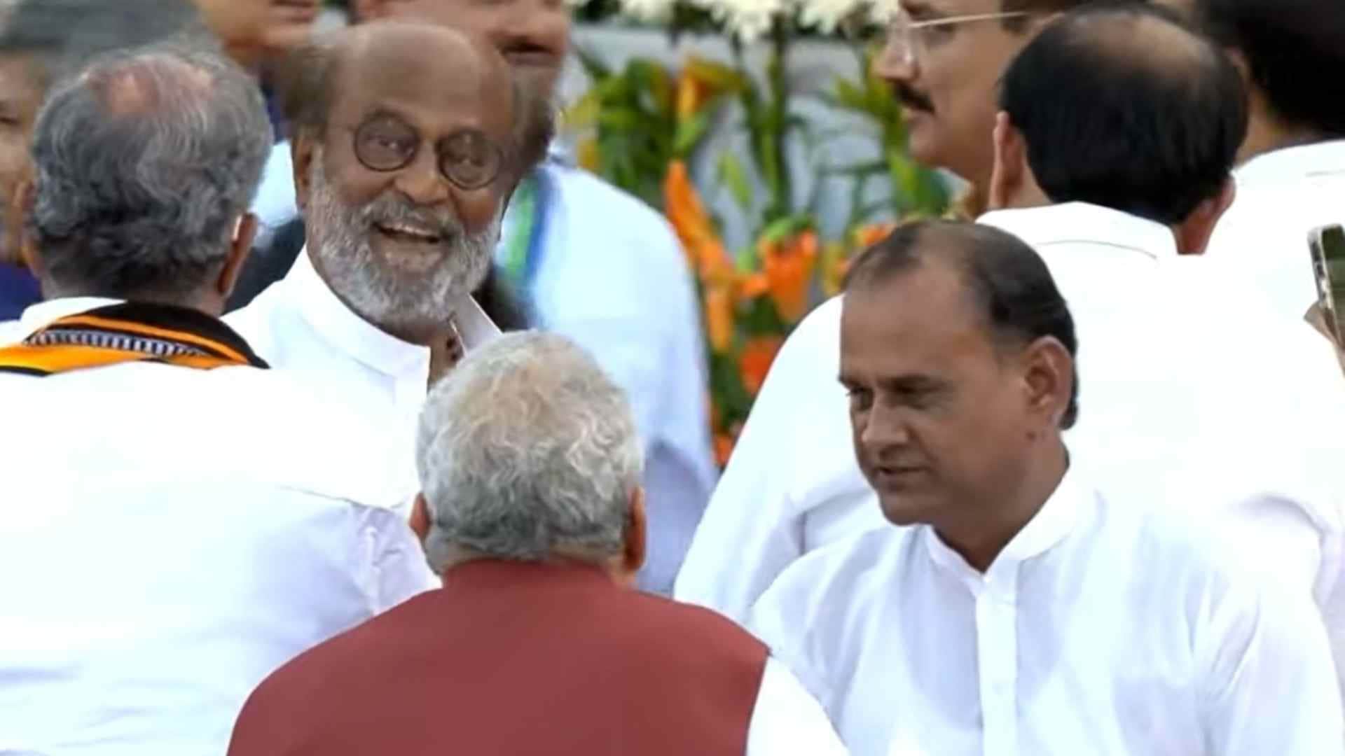 Kangana Ranaut Rajinikanth SRK Akshay Kumar Vikrant massey at PM Modi Swearing in ceremony