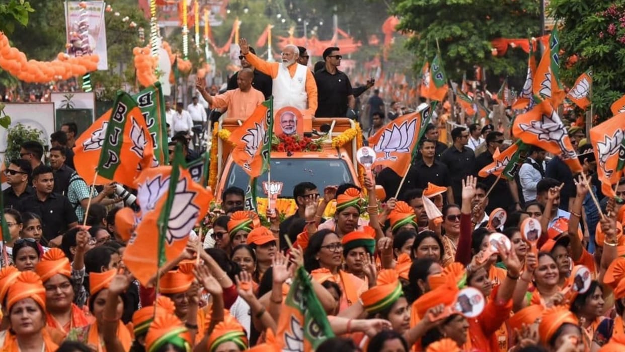 two hundred eminent personalities of Kashi will grace the swearing-in ceremony of PM modi
