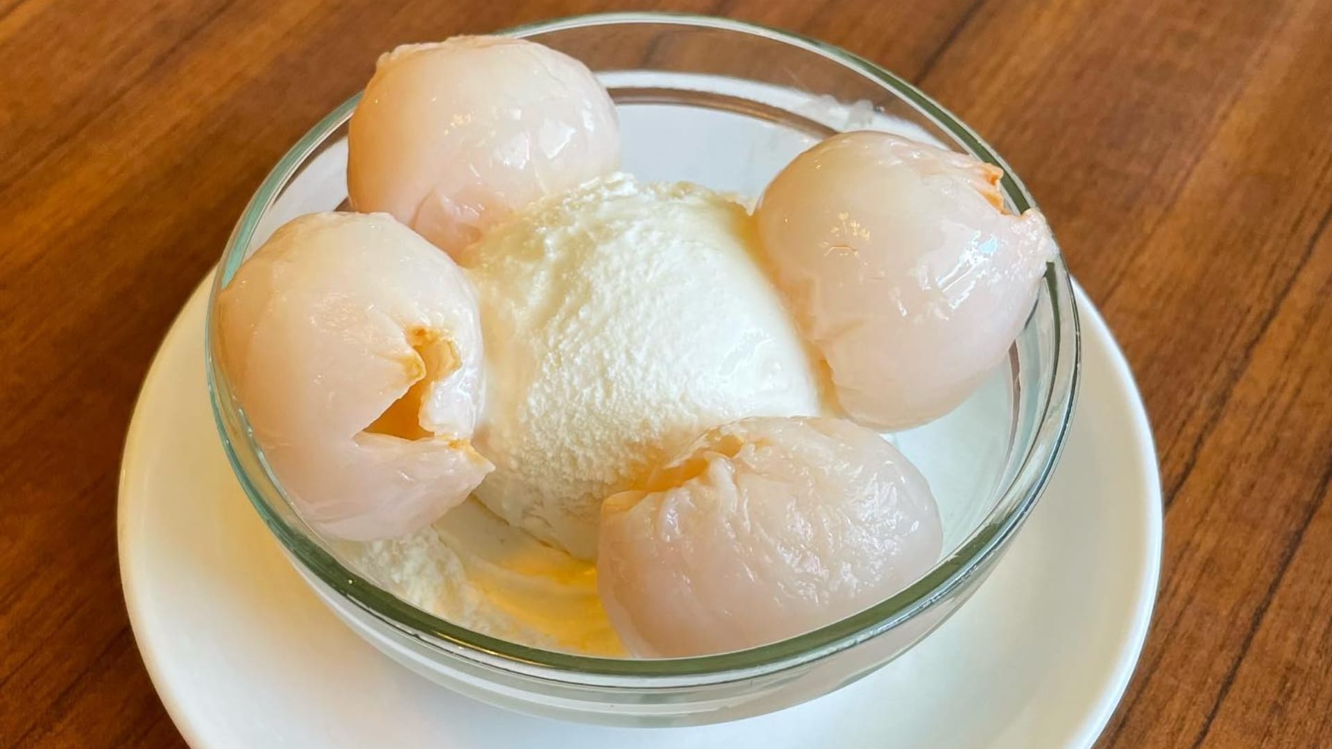 Foods to avoid before Bedtime Do not eat these things before sleeping otherwise It will affect badly know