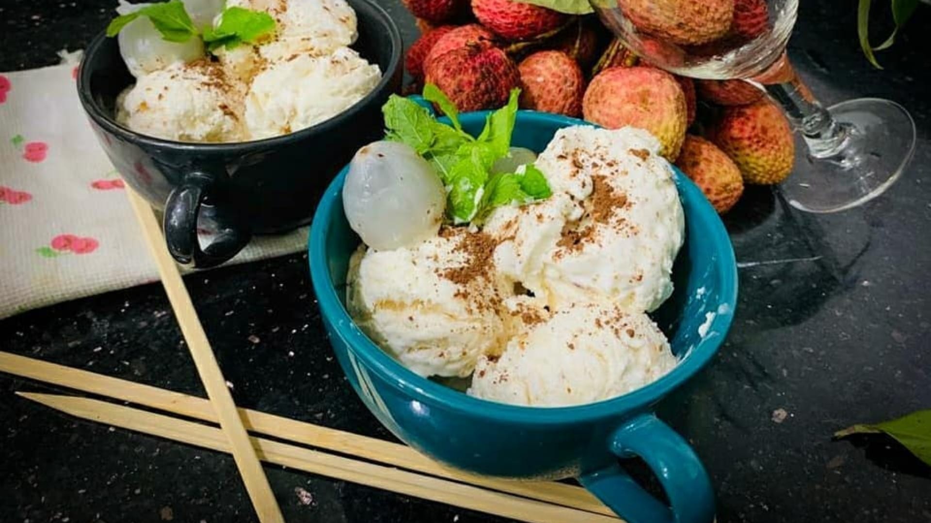 Litchi Ice Cream Recipe in hindi how to make litchi ice cream at home