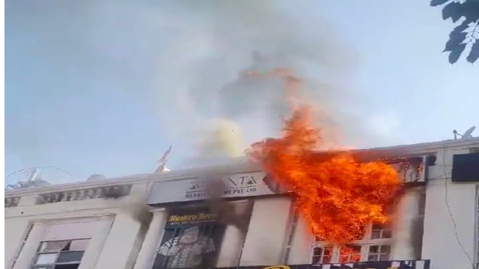 Fire breaks out in Mystery Rooms game zone in Connaught Place