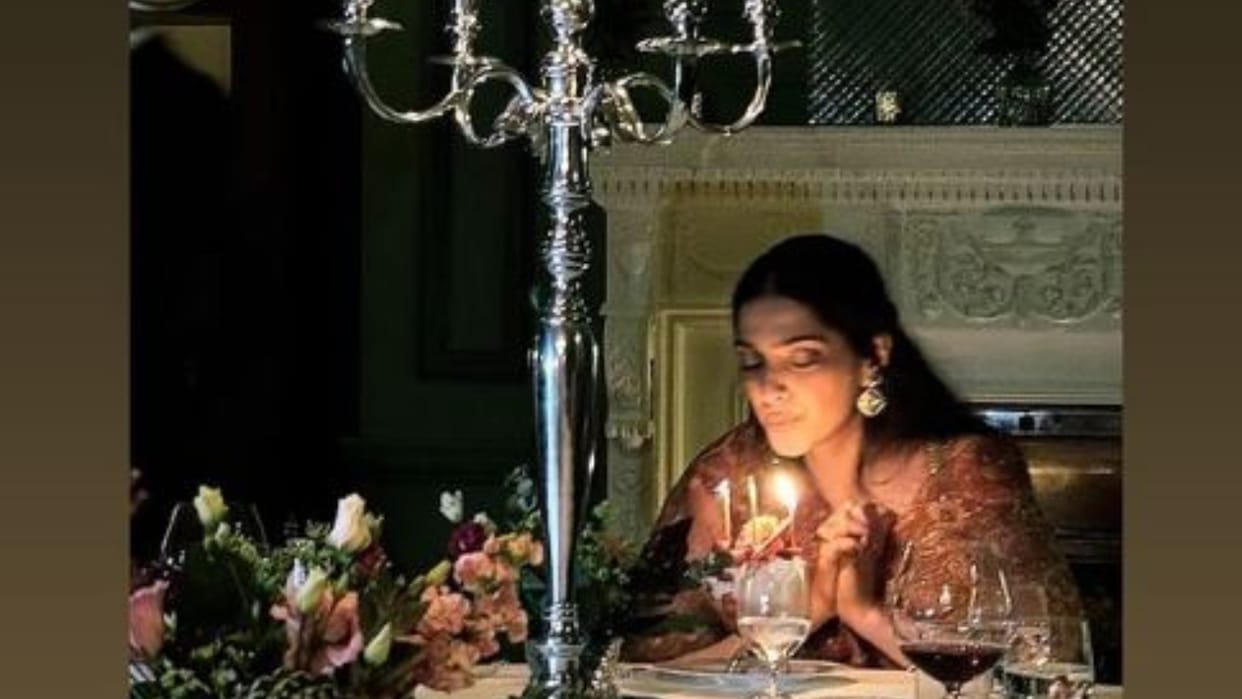 Sonam Kapoor Birthday receives special gift from amazing husband Anand Ahuja gives peek into intimate celebrat