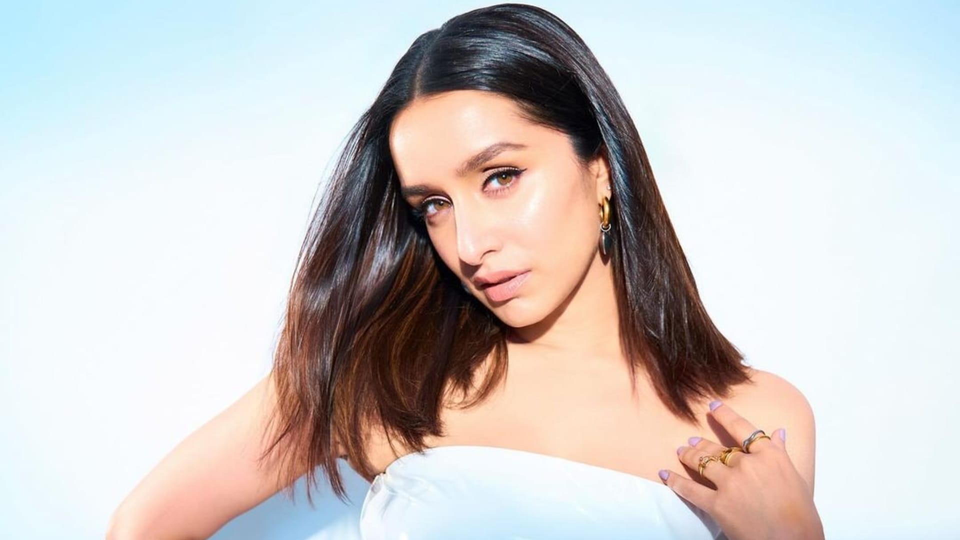 Stars Who Sing In Their Own Movies Amitabh Bachchan Parineeti Chopra Alia Bhatt Shraddha Kapoor