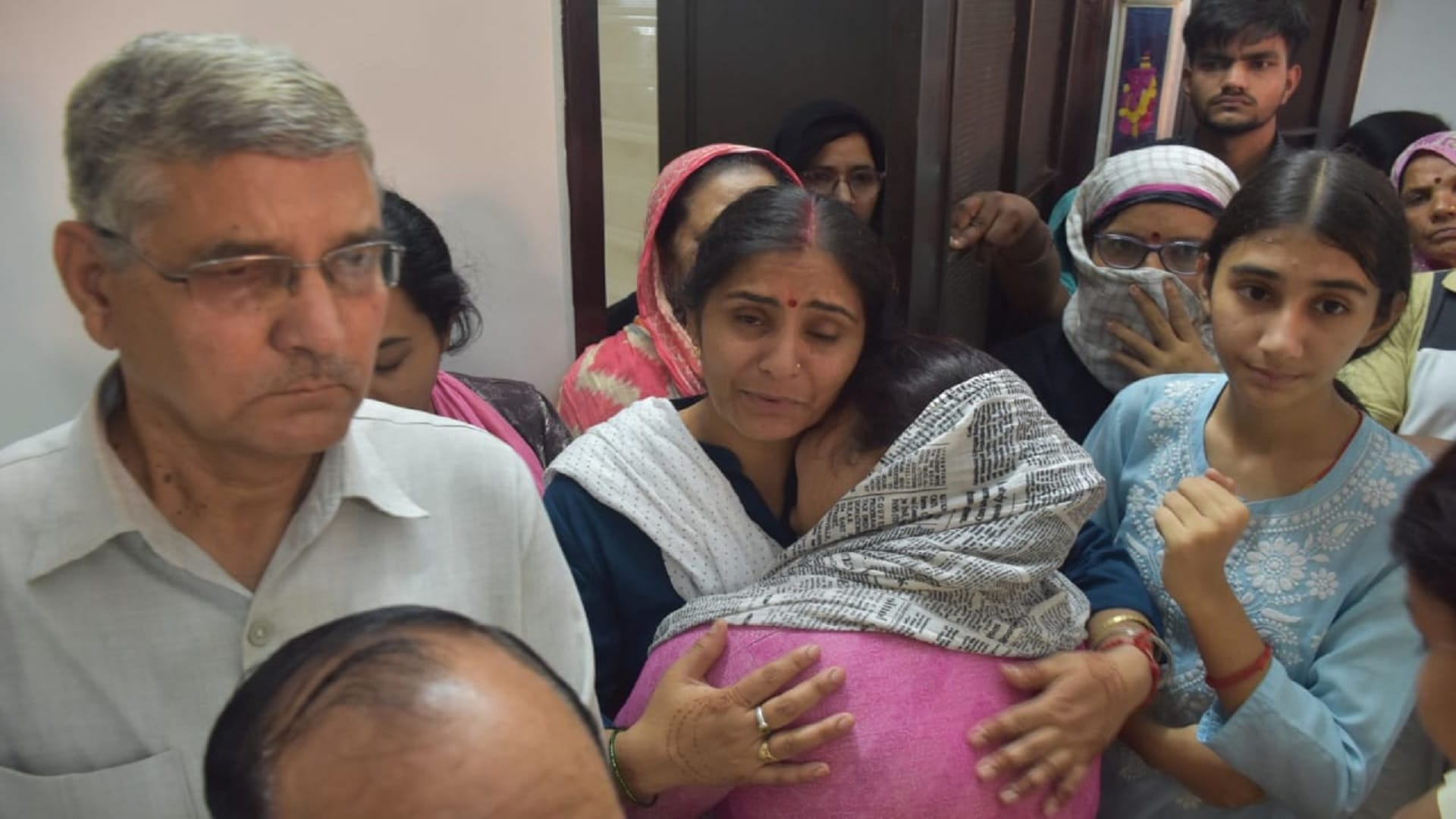 Former Samajwadi Party district president DP Yadav committed suicide in Moradabad