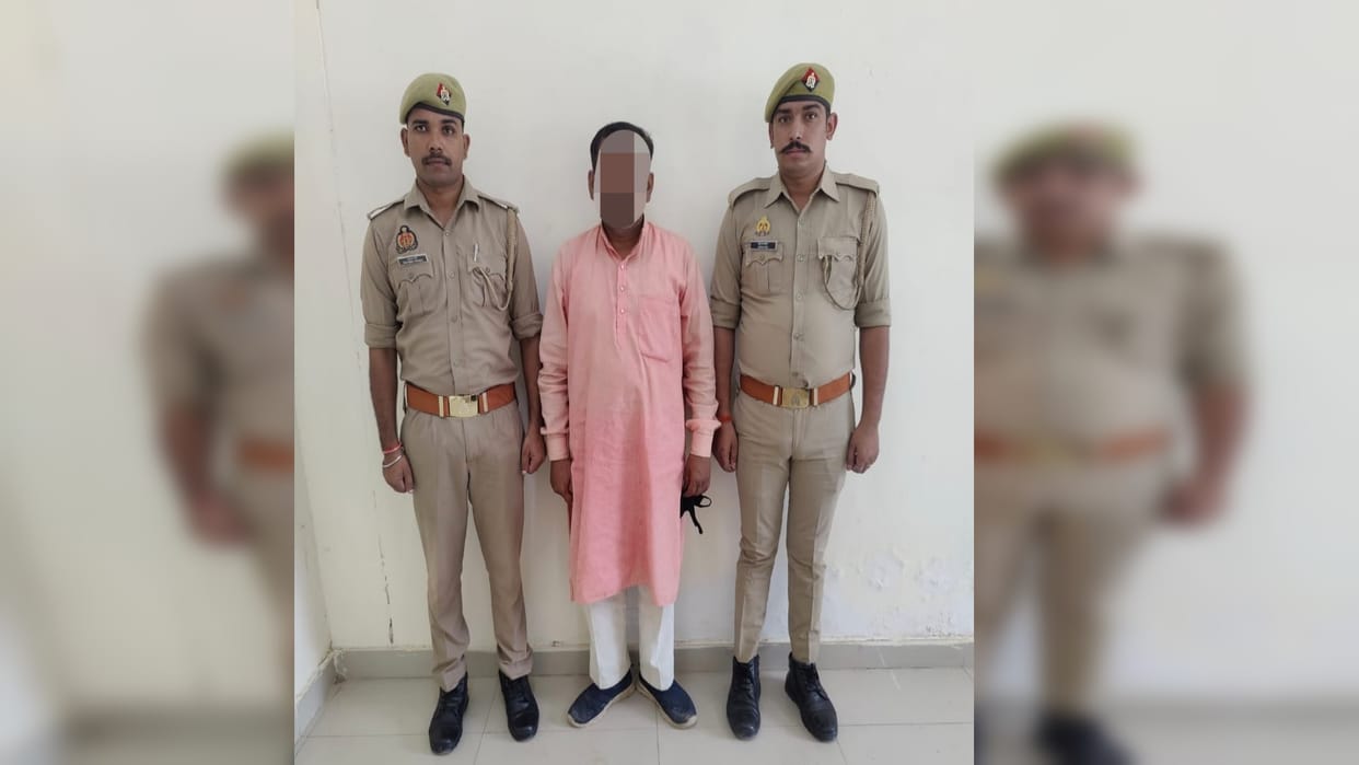 Rape victim tried to commit suicide by jumping from the train, accused principal suspended, police caught