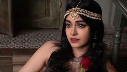 अदा शर्मा