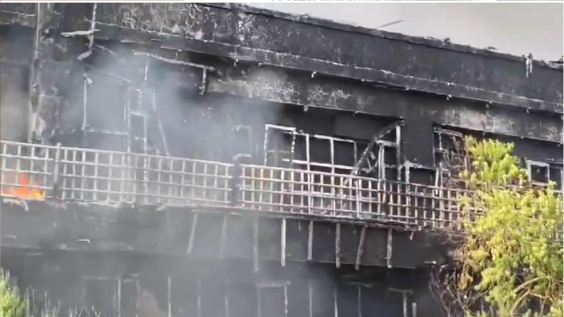 CG fire News : Satnami community protest over breaking of Jaitkham , set fire, see photos