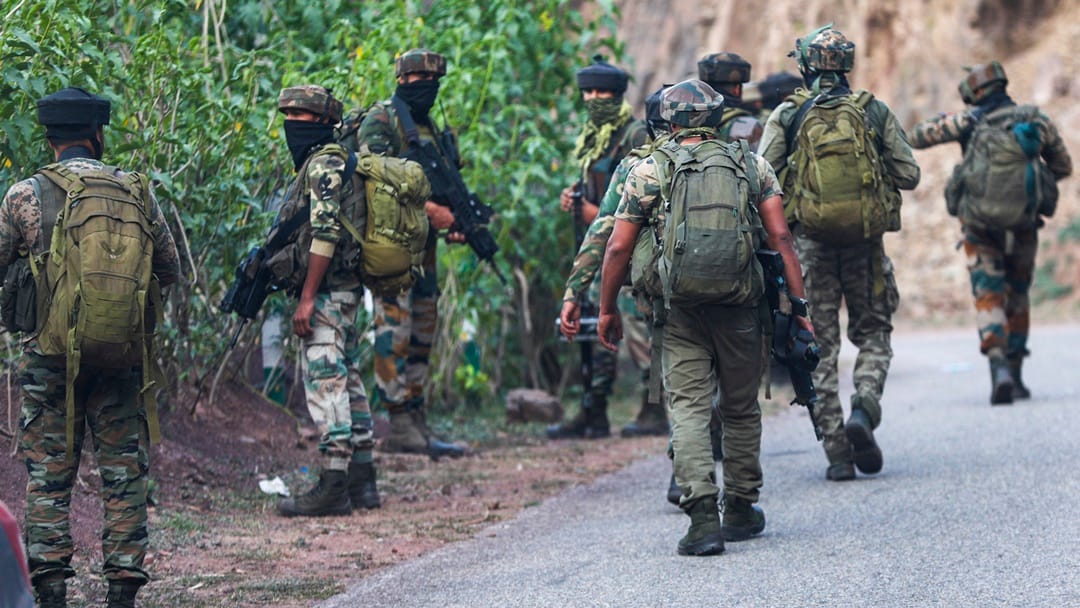 Jammu Kashmir : suspects seen in Nowshera Rajouri security forces launched search operation