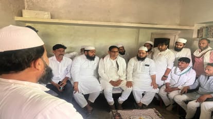 Silence prevails in the village even on the third day after the murder of Maulana, guarded by police and PAC