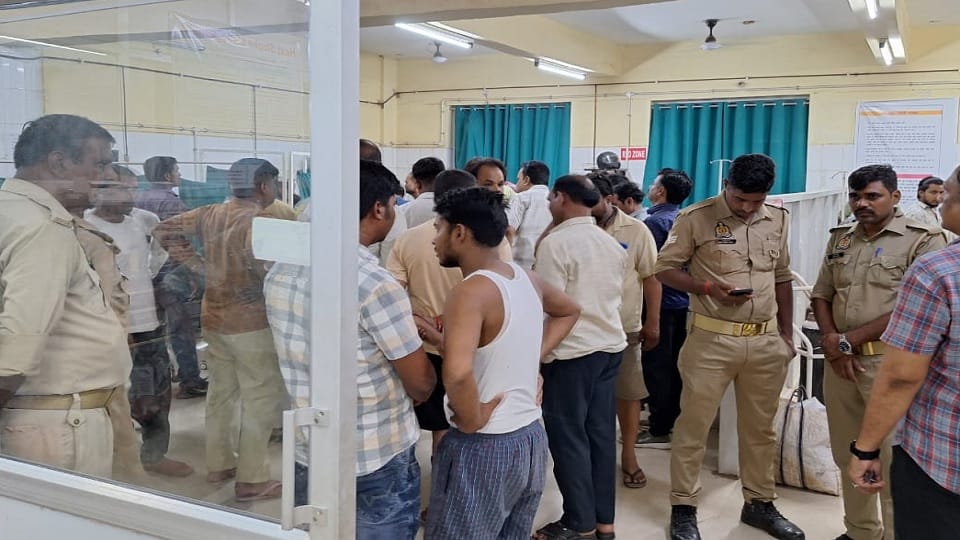 Additional Commissioner's wife dies during treatment