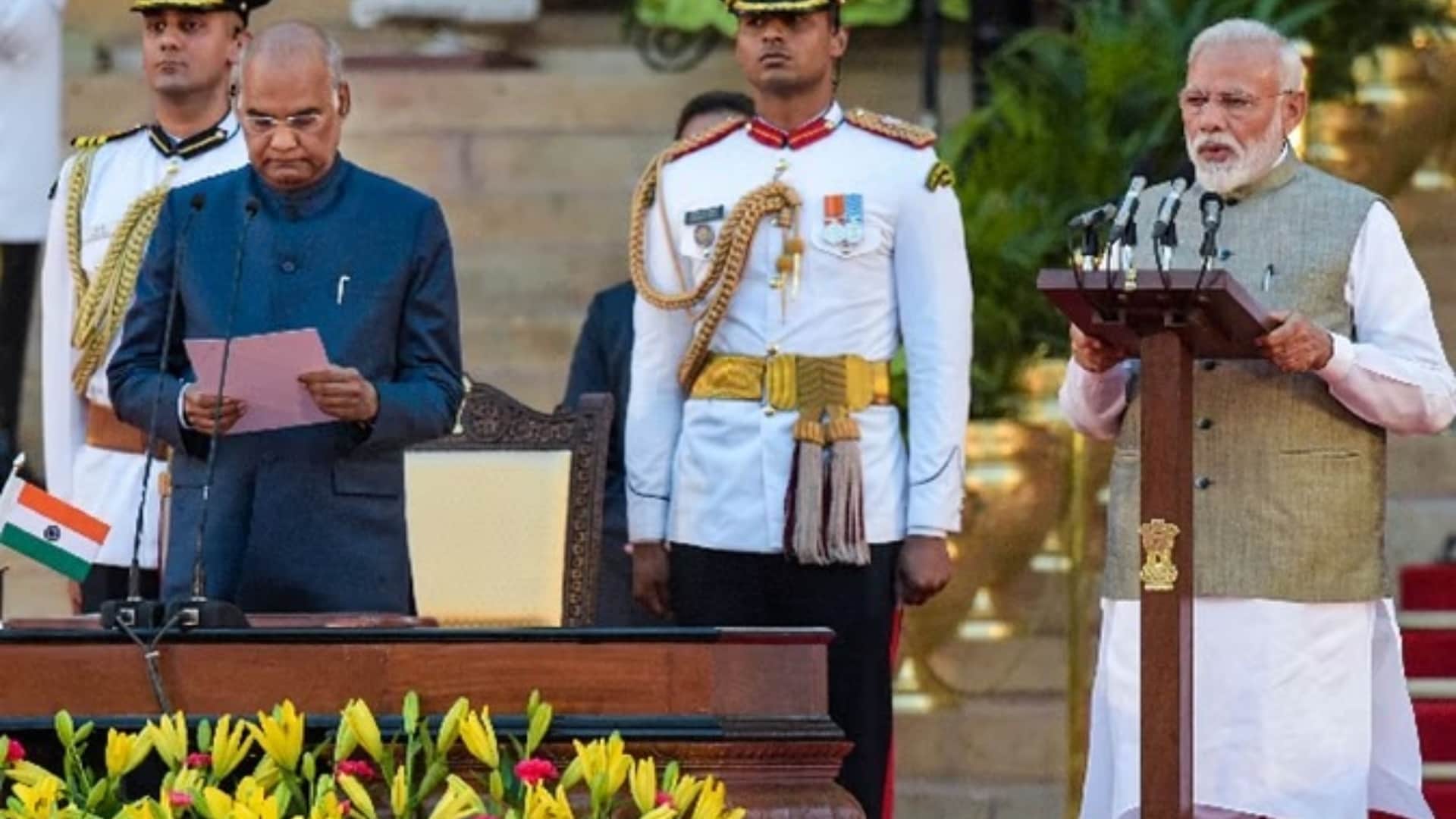PM Narendra Modi Look in oath ceremony at rashtrapati bhavan