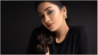 Showstopper Makers Complaint filed against Digangana Suryavanshi for cheating and trying to Extort Money