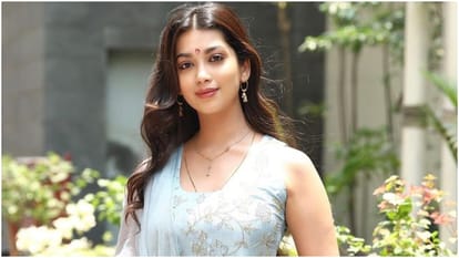 Showstopper Makers Complaint filed against Digangana Suryavanshi for cheating and trying to Extort Money