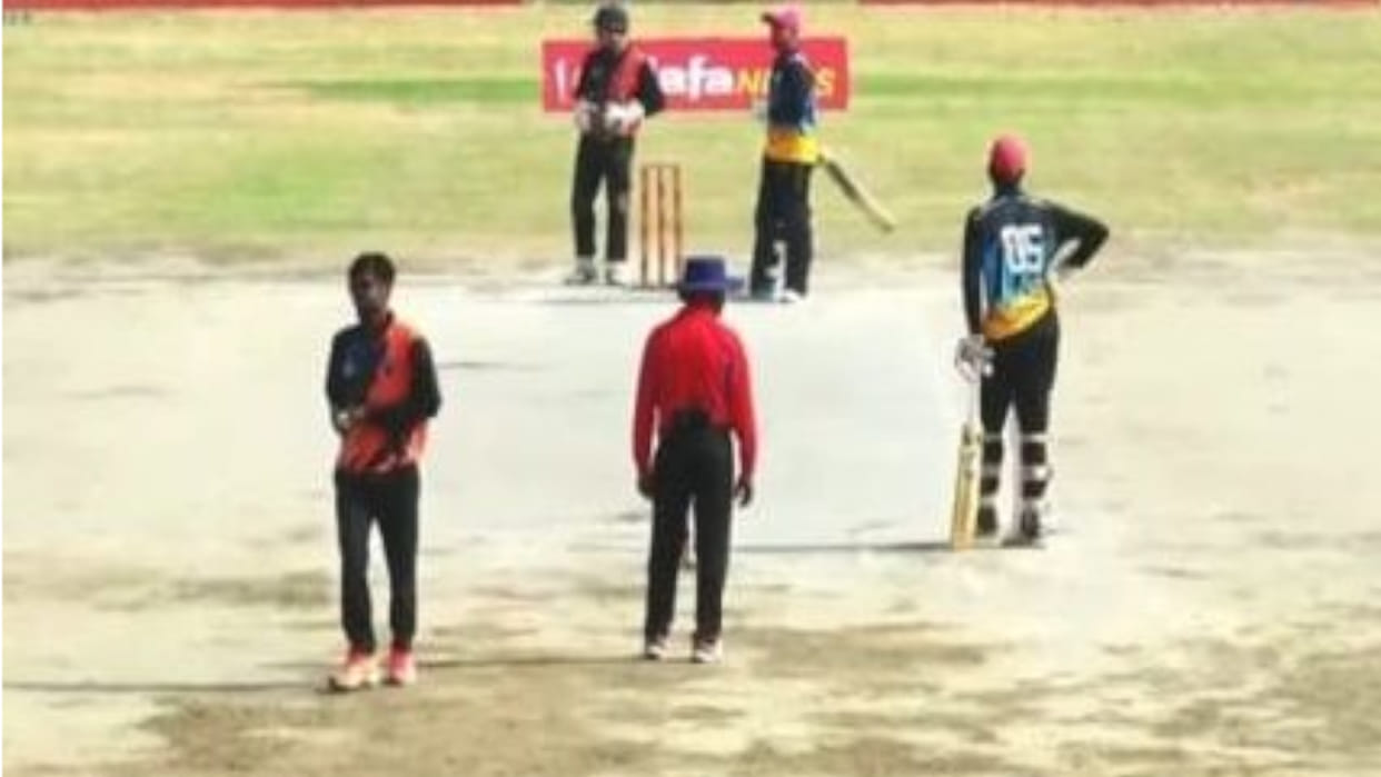 Betting cricket tournament in Gorakhpur canceled midway
