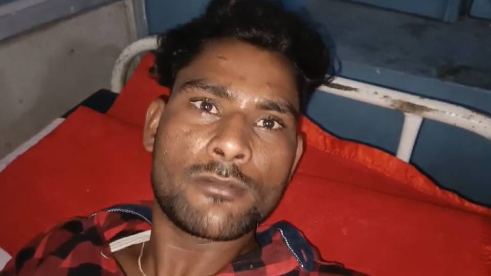 Firing started after dispute between two families in Mathura two people injured in firing